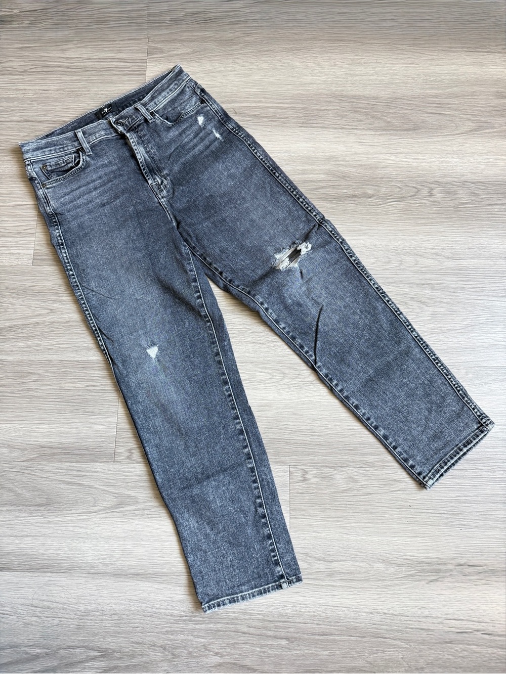 7 For All Mankind High Waist Cropped Straight Jeans | Size 28 | Gray